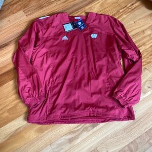 Adidas Mens size L v Neck Wisconsin licensed pullover